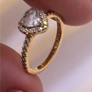 Pandora elevated heart ring